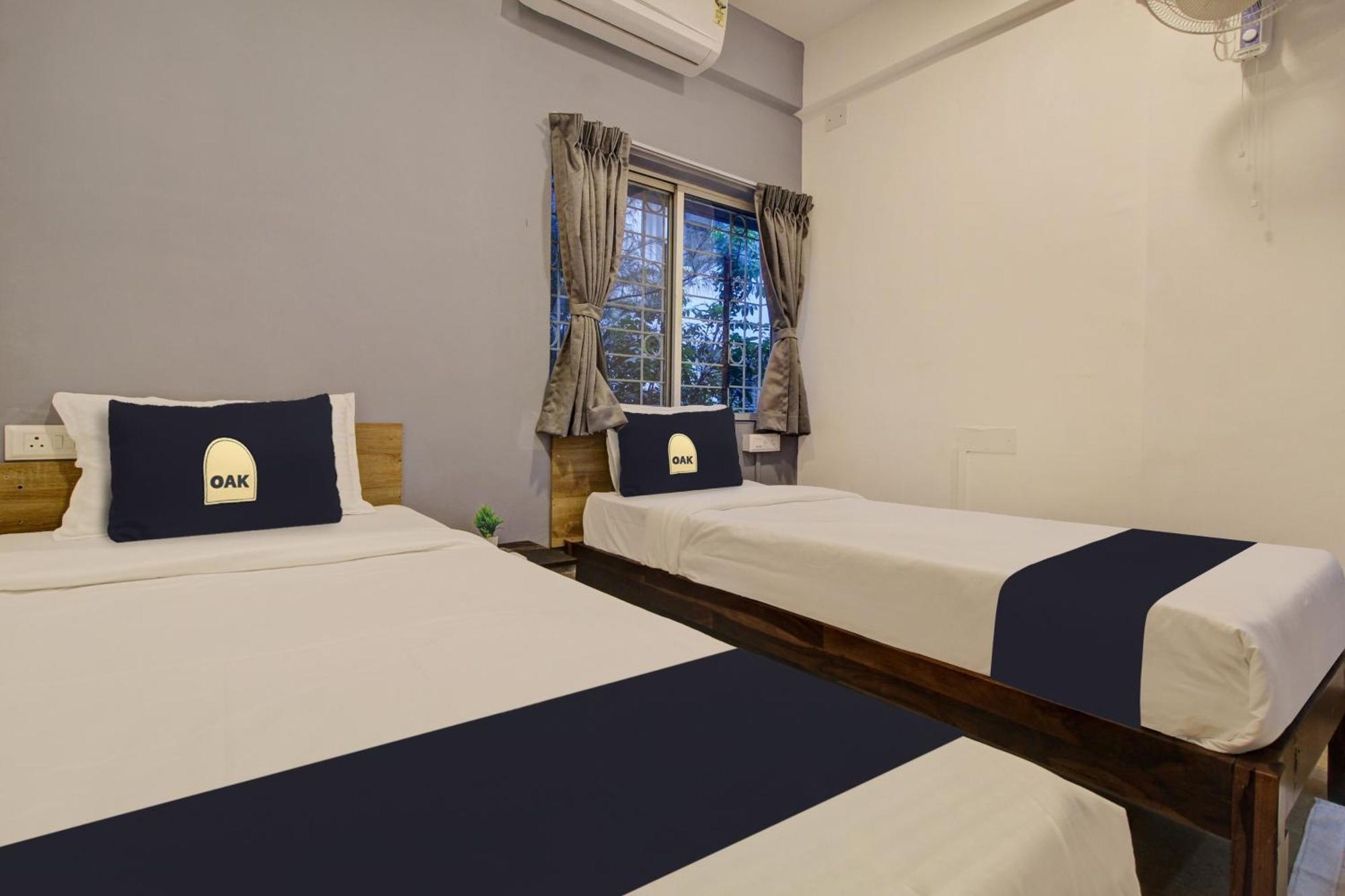 Super Collection O Grey House Hotel Pune Bagian luar foto